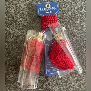 2 NW RED CHAIR TIE TASSELS